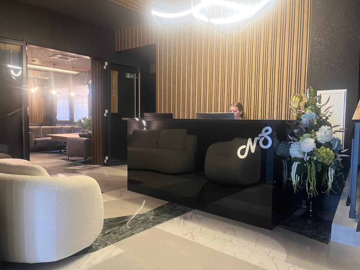 Hotel Niks Sevlievo Eksteriør billede
